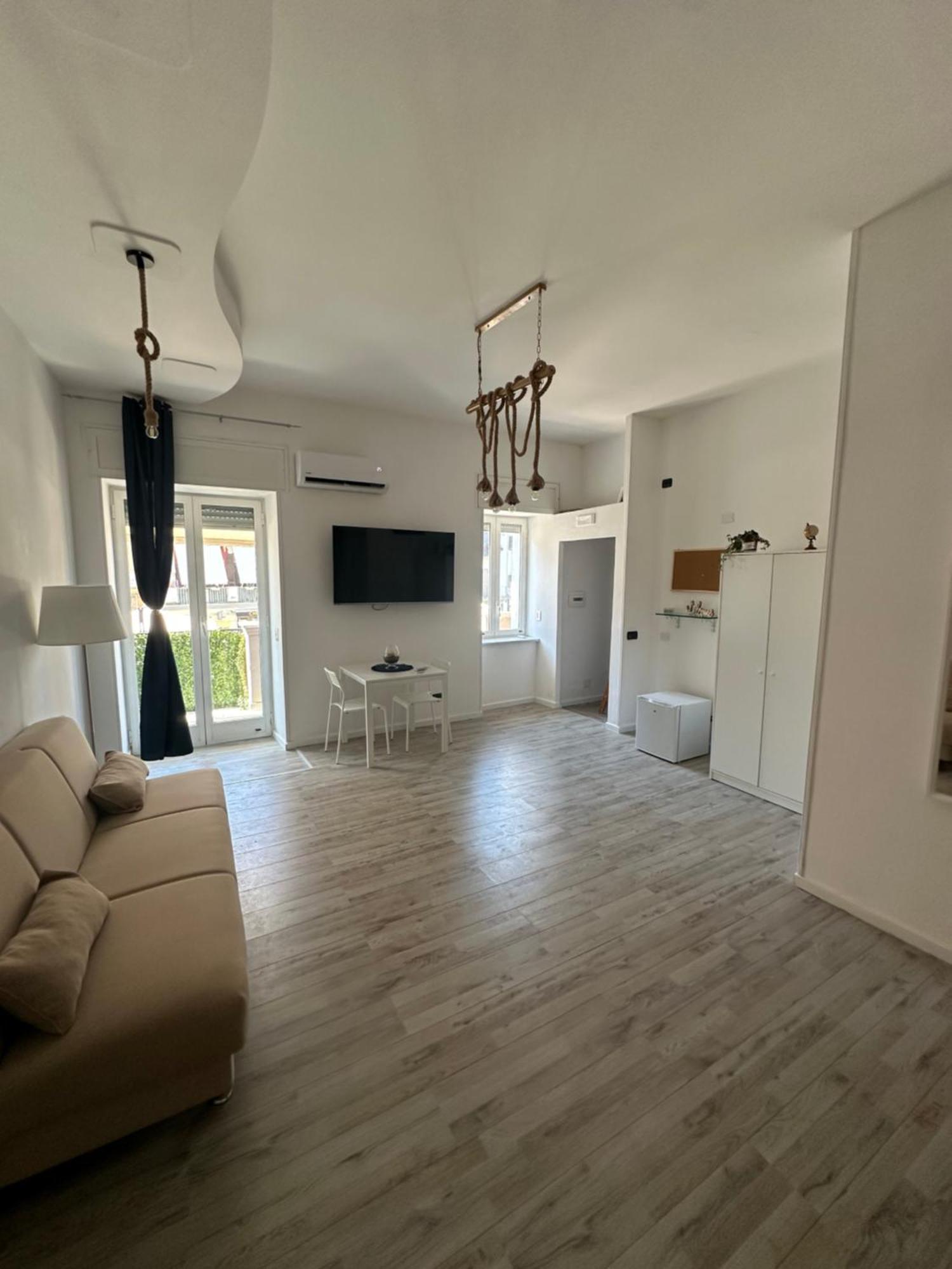 Maison Margot Поцуоли Екстериор снимка